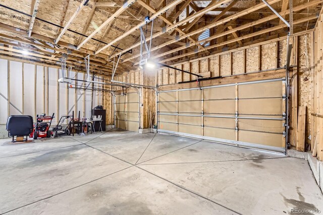 8915 S Field Ct, Littleton, CO 80128 - view of garage