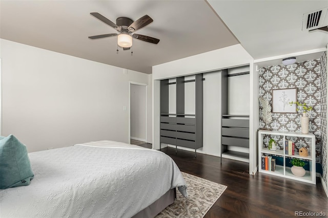 1121 Albion St Unit 809, Denver, CO 80220 - bedroom with a closet, ceiling fan, and wood finished floors