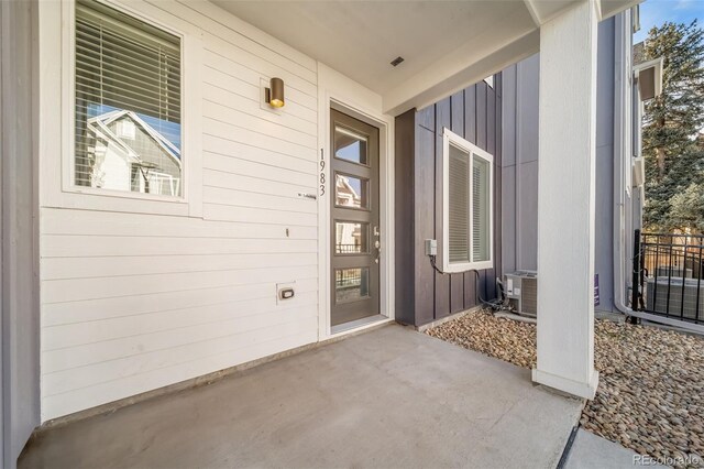 1983 S Poplar Ct, Denver, CO 80224 - view of exterior entry