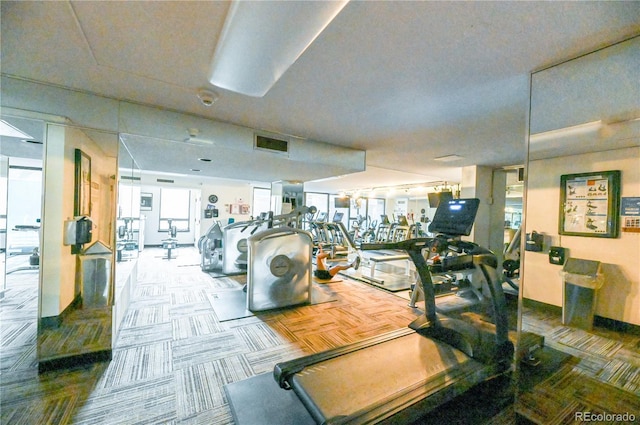 1020 15th St Unit 29L, Denver, CO 80202 - gym featuring carpet