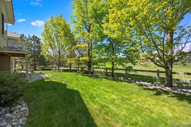 9278 E Aspen Hill Pl, Lone Tree, CO 80124 - view of yard featuring a balcony