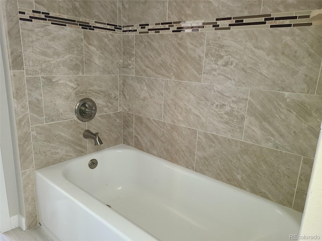 full bathroom featuring washtub / shower combination