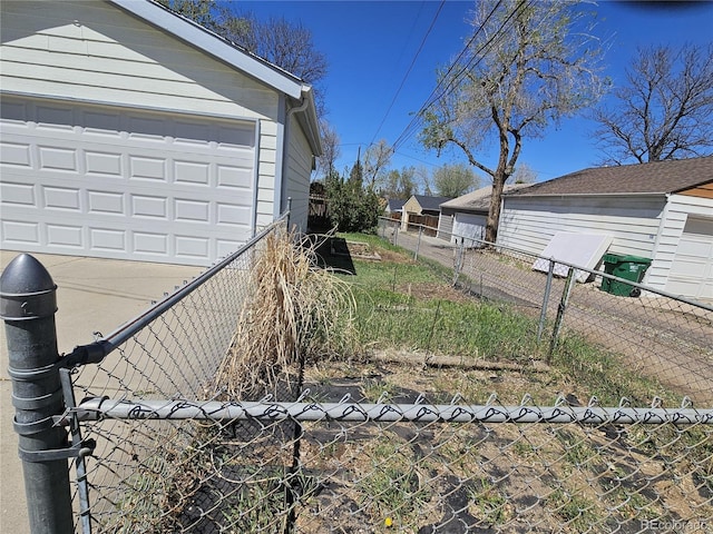 3798 S Grant St, Englewood, CO 80113 - view of side of home featuring fence
