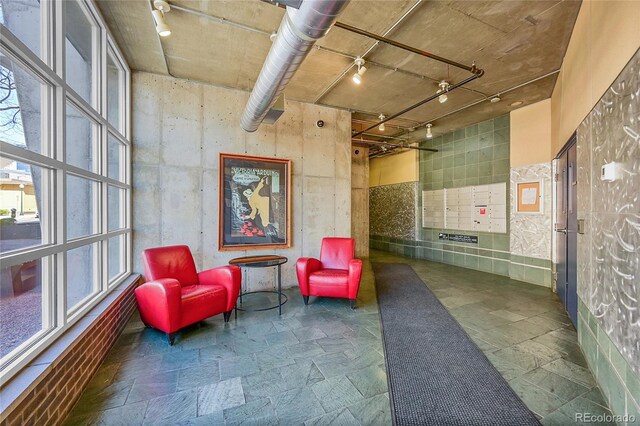 290 W 12th Ave Unit 205, Denver, CO 80204 - community lobby with a high ceiling