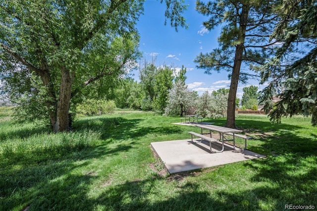 4899 S Dudley St Unit 7E, Littleton, CO 80123 - view of property's community featuring a yard