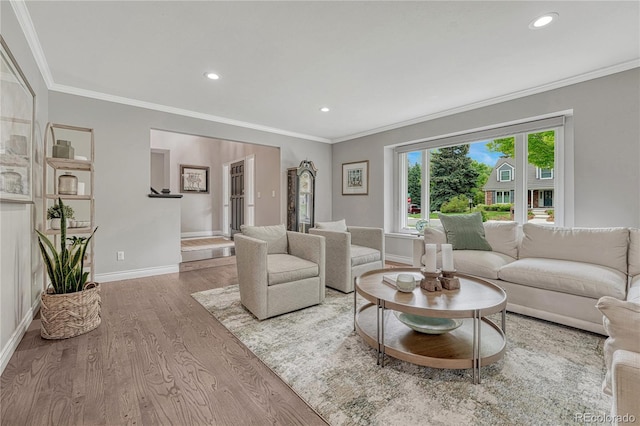 10289 E Berry Dr, Greenwood Village, CO 80111 - living area featuring wood finished floors, recessed lighting, and ornamental molding