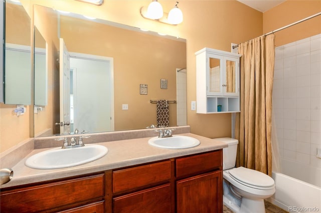 11460 W Tanforan Cir, Littleton, CO 80127 - full bathroom with double vanity, toilet, and shower / bath combination with curtain