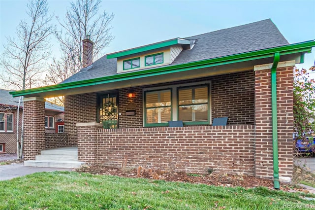 view of front of house featuring covered porch