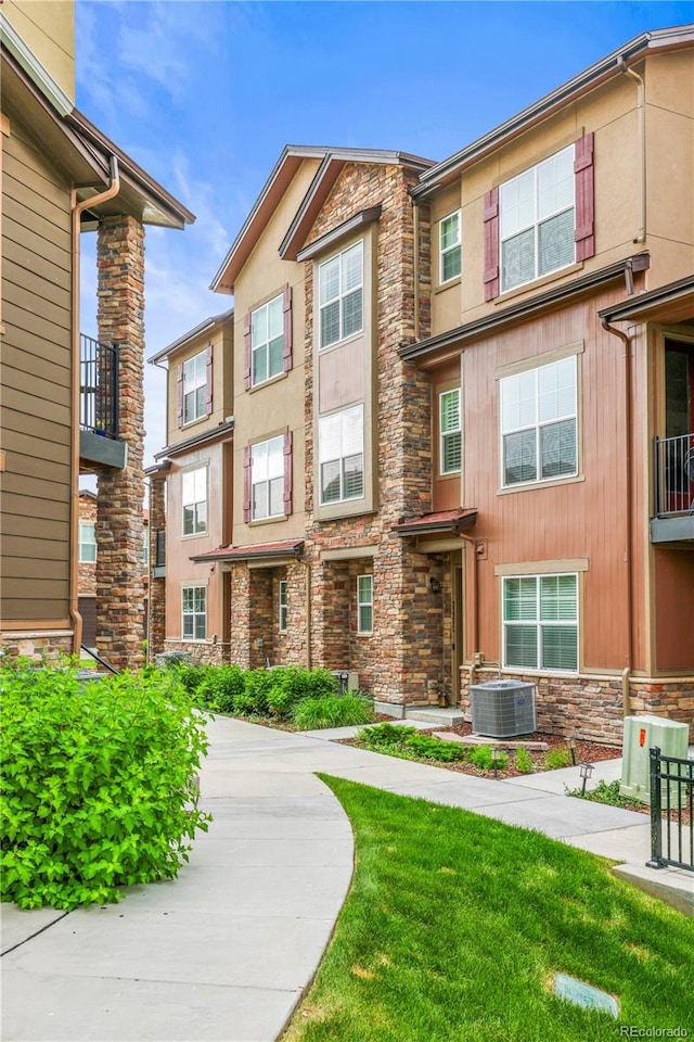 2225 Santini Trl Unit C, Littleton, CO 80129 - photo 2