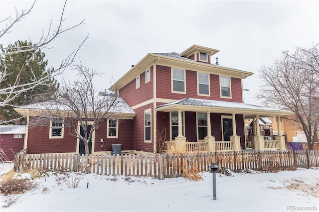 view of front of home with covered porch