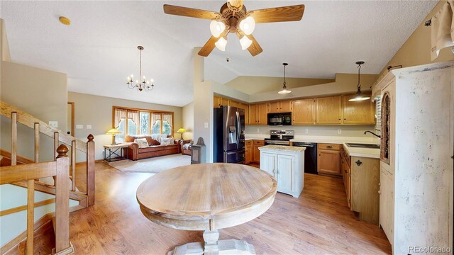 507 S 9th St, Berthoud, CO 80513 - photo 4