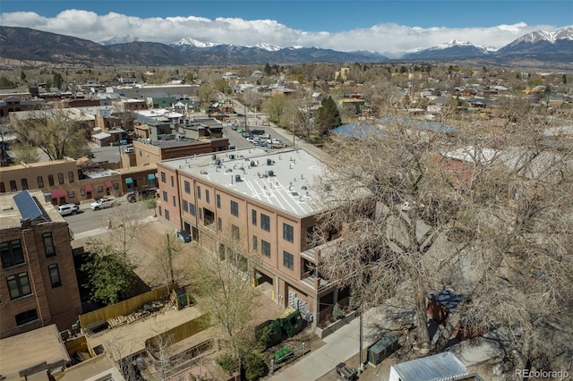 bird's eye view featuring a mountain view