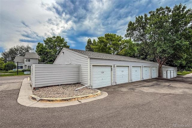 1419 Red Mountain Dr Unit 126, Longmont, CO 80504 - view of garage