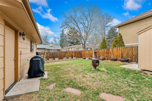 6545 Union St, Arvada, CO 80004 - view of yard featuring a fenced backyard