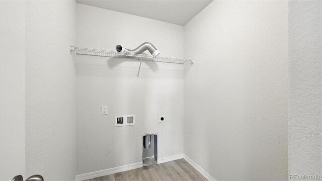 8567 Besson Ct, Colorado Springs, CO 80925 - photo 38