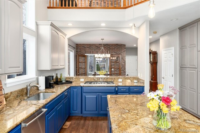 787 Kendall Ct, Lakewood, CO 80214 - photo 10