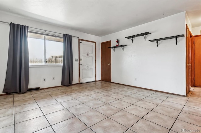 4940-42 W 9th Ave W, Denver, CO 80204 - spare room with baseboards