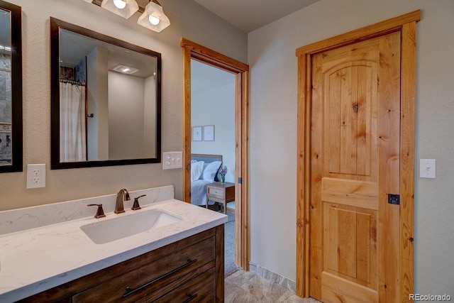 full bath with vanity