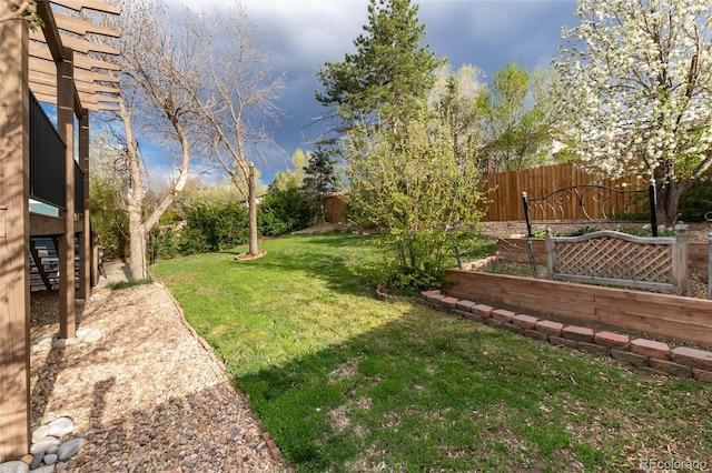 view of yard featuring fence private yard