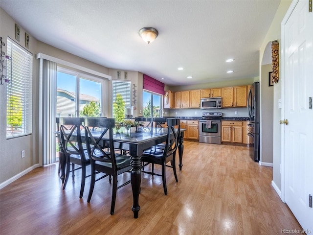 5369 Creek Way, Parker, CO 80134 - dining room featuring light wood-type flooring, baseboards, and recessed lighting