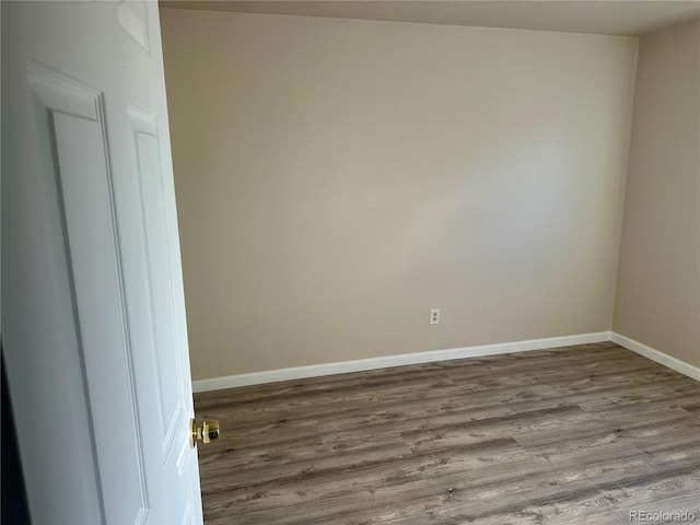 unfurnished room featuring light hardwood / wood-style flooring