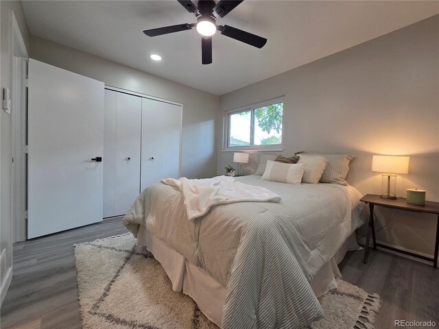 1250 S Monaco Pkwy Unit 17, Denver, CO 80224 - bedroom with recessed lighting, wood finished floors, a closet, and a ceiling fan