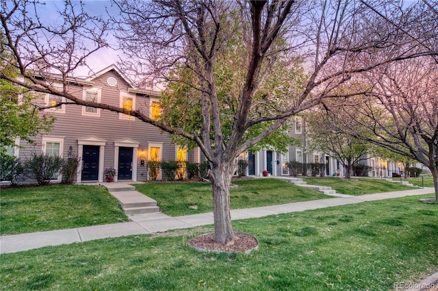 232 W 5th Ave, Denver, CO 80204 - view of front of house featuring a yard