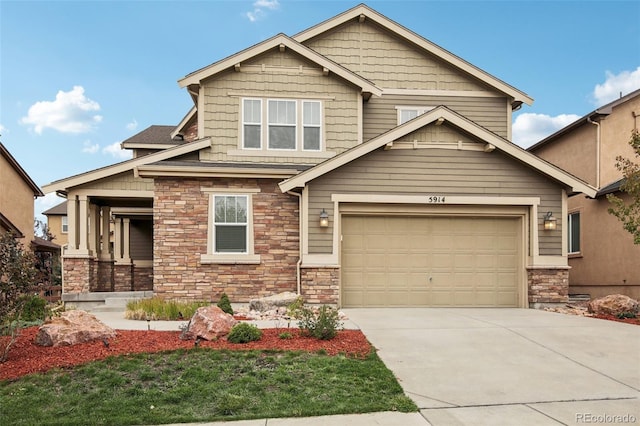 craftsman-style house featuring a garage