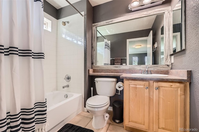 10774 Chadsworth Ln, Highlands Ranch, CO 80126 - bathroom with toilet, shower / bath combo with shower curtain, tile patterned floors, vanity, and a textured wall