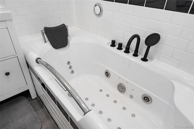 6906 S Sycamore St, Littleton, CO 80120 - full bathroom featuring vanity