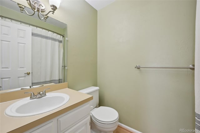 12655 E Pacific Cir Unit C, Aurora, CO 80014 - full bath featuring a chandelier and vanity
