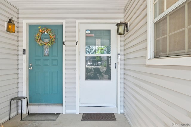 12655 E Pacific Cir Unit C, Aurora, CO 80014 - doorway to property featuring a porch