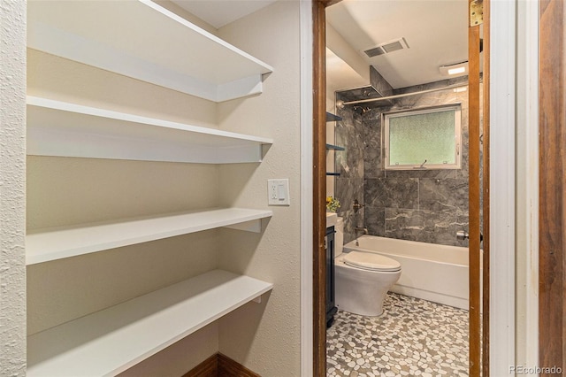 15 Pawnee Dr, Boulder, CO 80303 - bathroom with washtub / shower combination and vanity