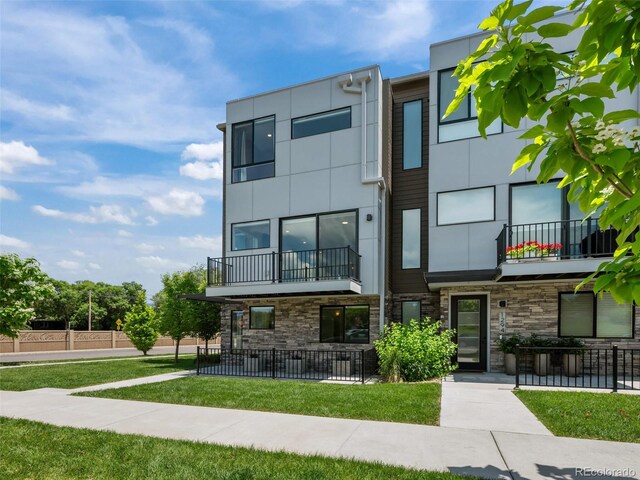 7066 W 13th Ave, Lakewood, CO 80214 - photo 1