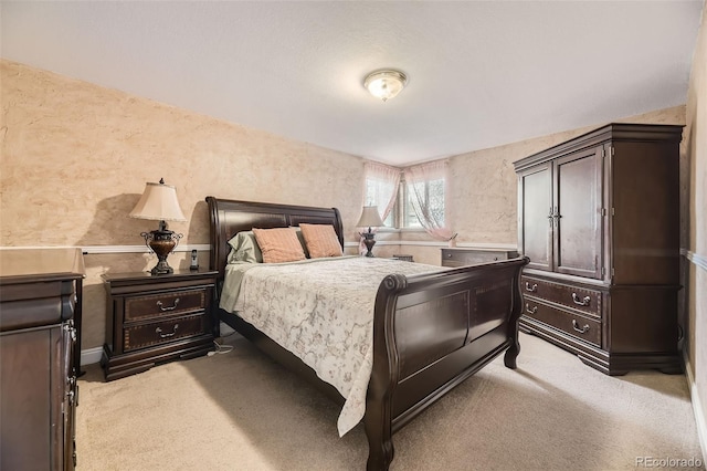 6072 Pierson Ct, Arvada, CO 80004 - bedroom featuring light carpet and a textured wall