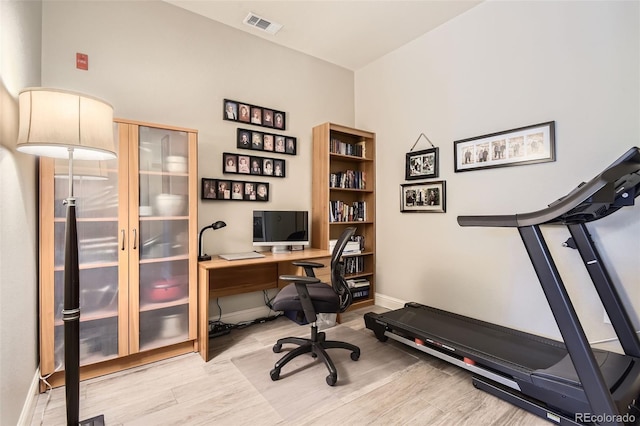 5401 S Park Terrace Ave Unit 109A, Greenwood Village, CO 80111 - home office featuring light wood-style floors and baseboards