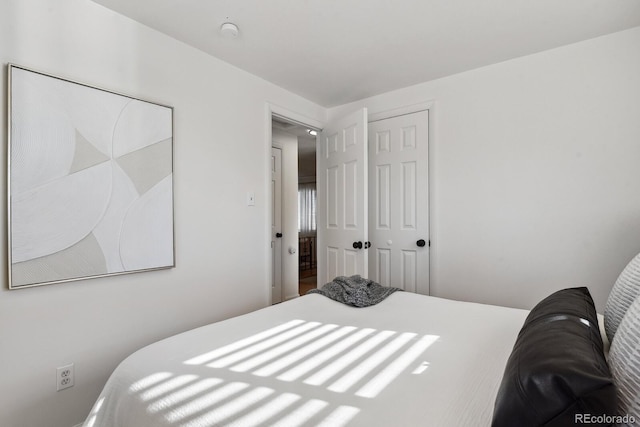 bedroom featuring a closet