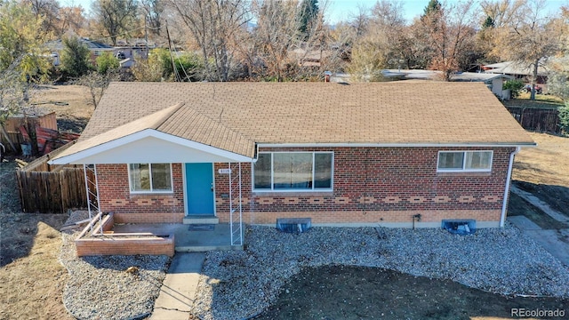 view of front of property