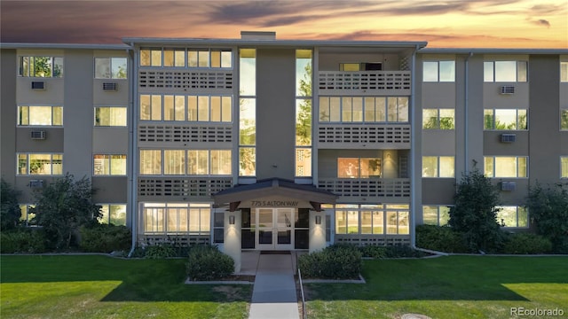775 S Alton Way Unit 3D, Denver, CO 80247 - view of property at dusk