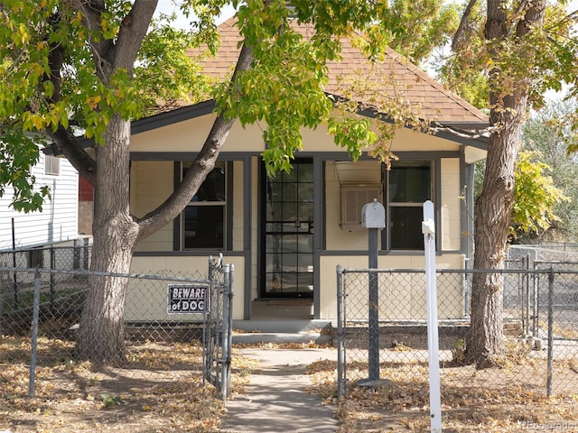 view of front of property with covered porch