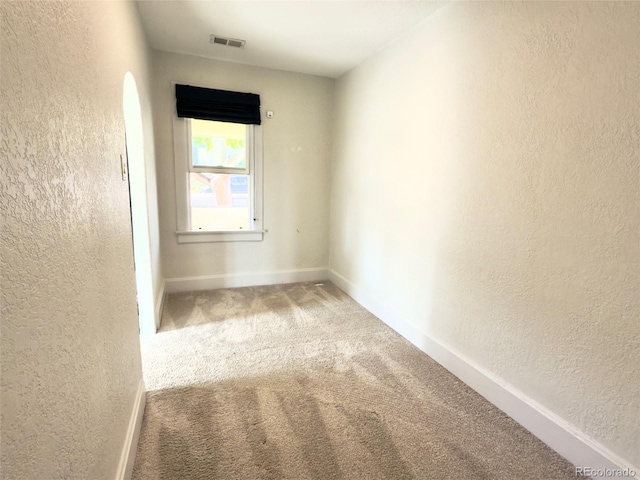 empty room with carpet