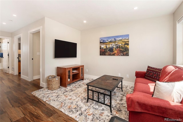 719 Saddle Ridge Cir, Granby, CO 80446 - living room featuring wood finished floors, recessed lighting, and baseboards