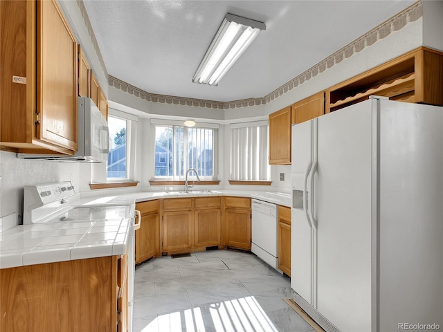 4366 Denmark Ct, Denver, CO 80239 - photo 4
