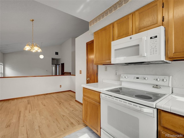 4366 Denmark Ct, Denver, CO 80239 - photo 7