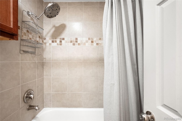 2351 Federal Blvd Unit 102, Denver, CO 80211 - full bath featuring shower / tub combo with curtain