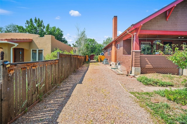 1823 W Pikes Peak Ave, Colorado Springs, CO 80904 - photo 2