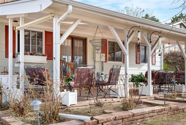 16308 E Wyoming Dr, Aurora, CO 80017 - view of covered porch
