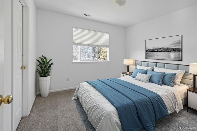 bedroom featuring carpet flooring