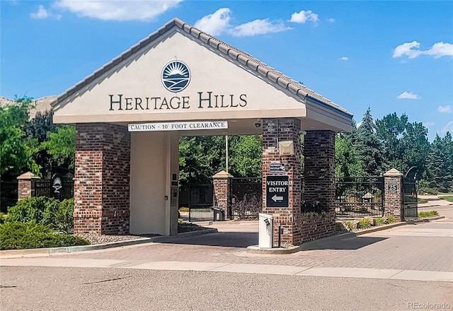 9591 Sunset Hill Dr, Lone Tree, CO 80124 - photo 4