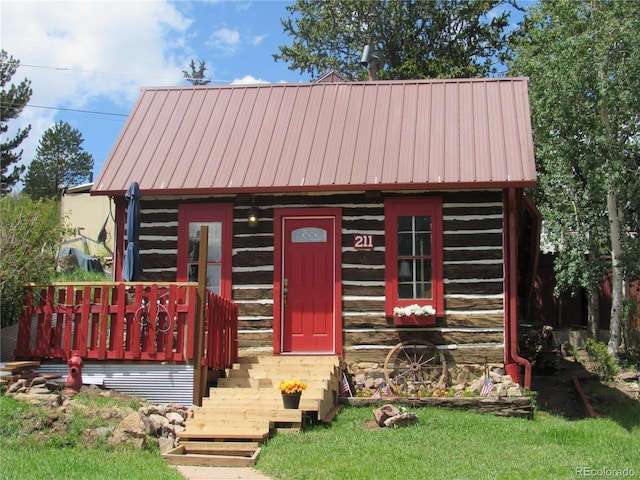 view of front of home